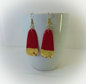 boucles langue de chat rouges